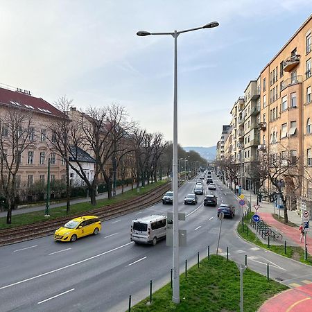 Sunny Castle Apartment Boedapest Buitenkant foto